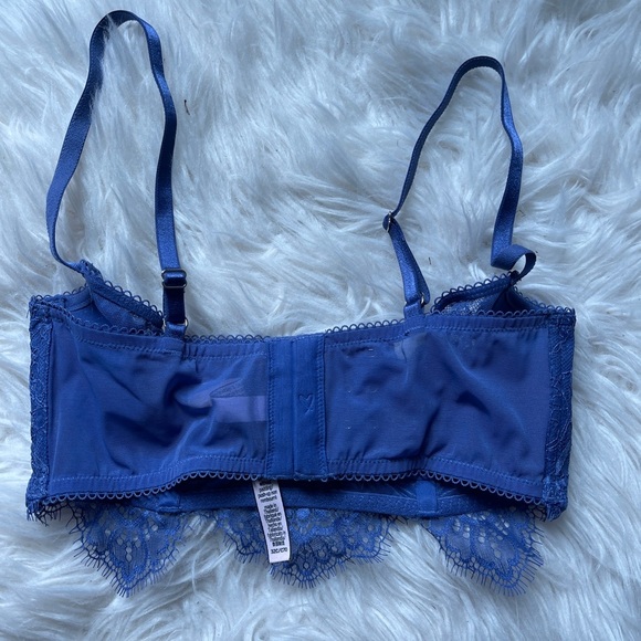💙BOGO💙 Victoria’s Secret Unlined Balconettte bra size 32C - Picture 3 of 3